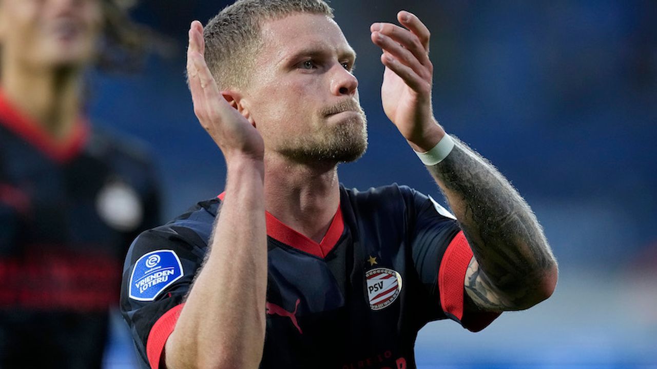 PSV verhuurt Max aan Eintracht Frankfurt