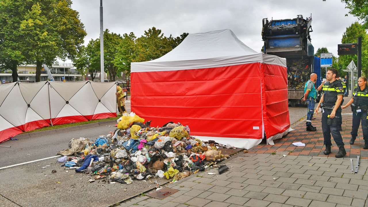 Man komt om het leven in vuilniswagen in Veldhoven