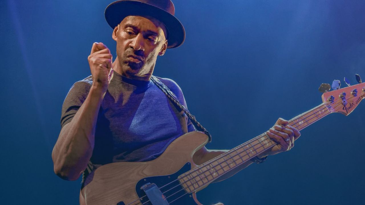 Bekende bassist Marcus Miller trapt Eindhovens jazzfestival af