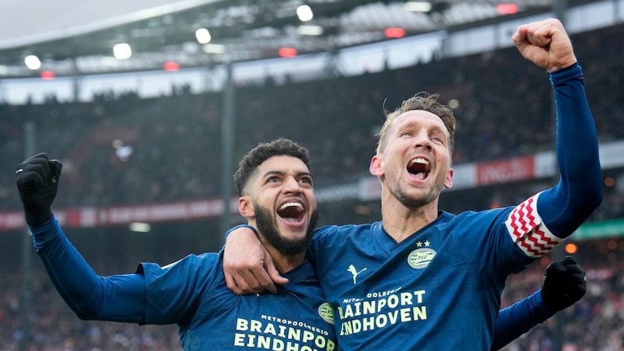 PSV wint topper van Feyenoord