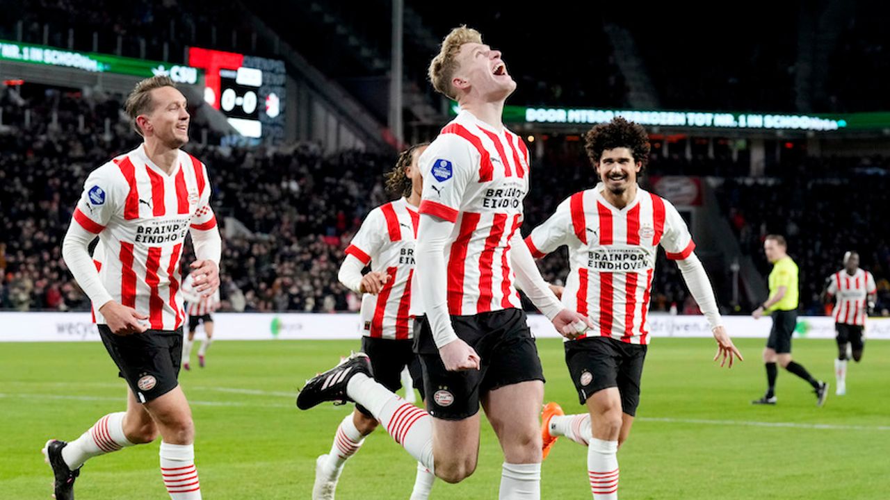 PSV treft ADO Den Haag in de kwartfinale van de KNVB Beker