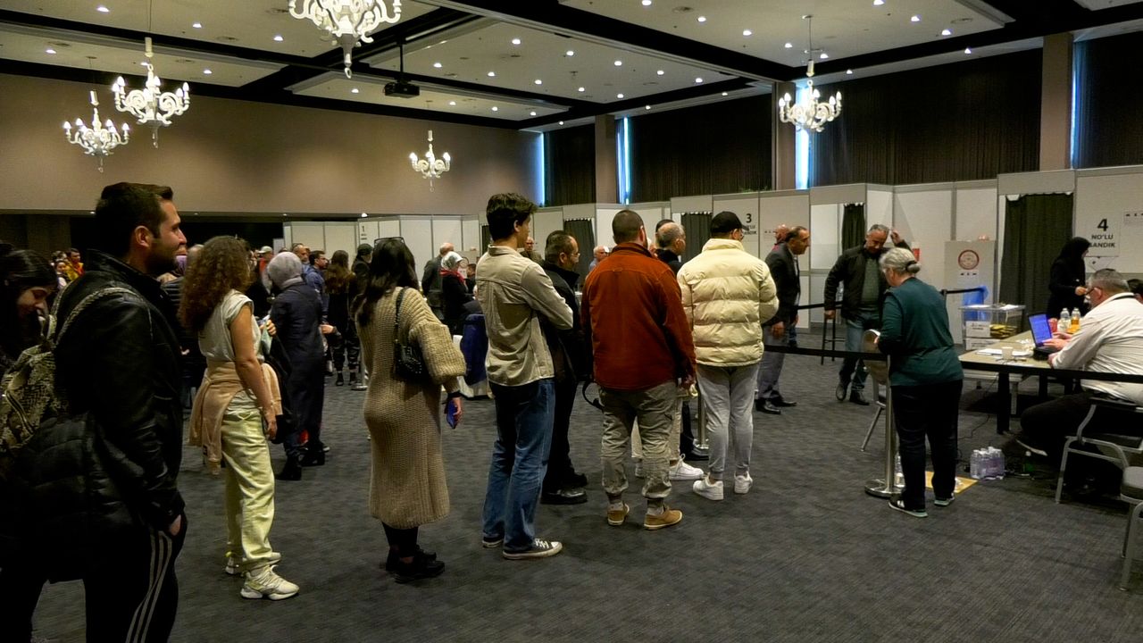 Turkse verkiezingen in Eindhoven: ‘Heel de wereld kijkt mee als Turkije stemt’