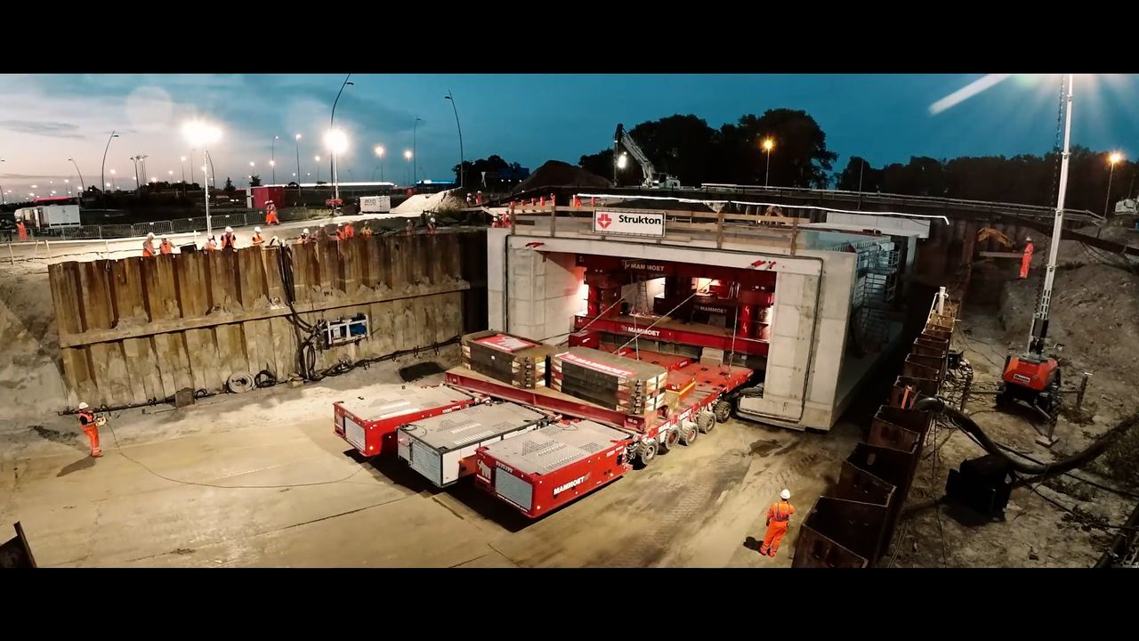 A2 en N2 bij Eindhoven is weer open, compleet met nieuwe tunnelbak