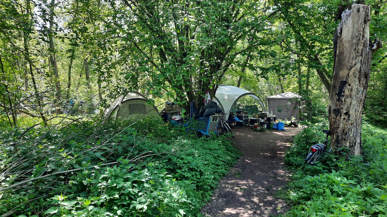 Tentenkampje daklozen hoeft nog niet weg