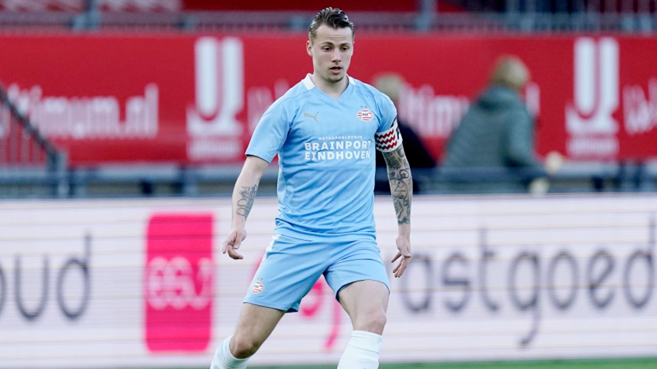 Jong PSV sluit seizoen af met gelijkspel tegen Almere City