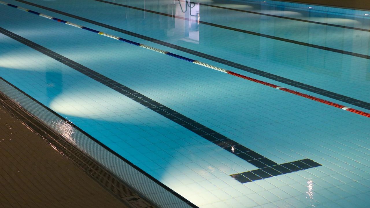 PvdA en GL willen opheldering over sluiten zwembaden gehandicapten