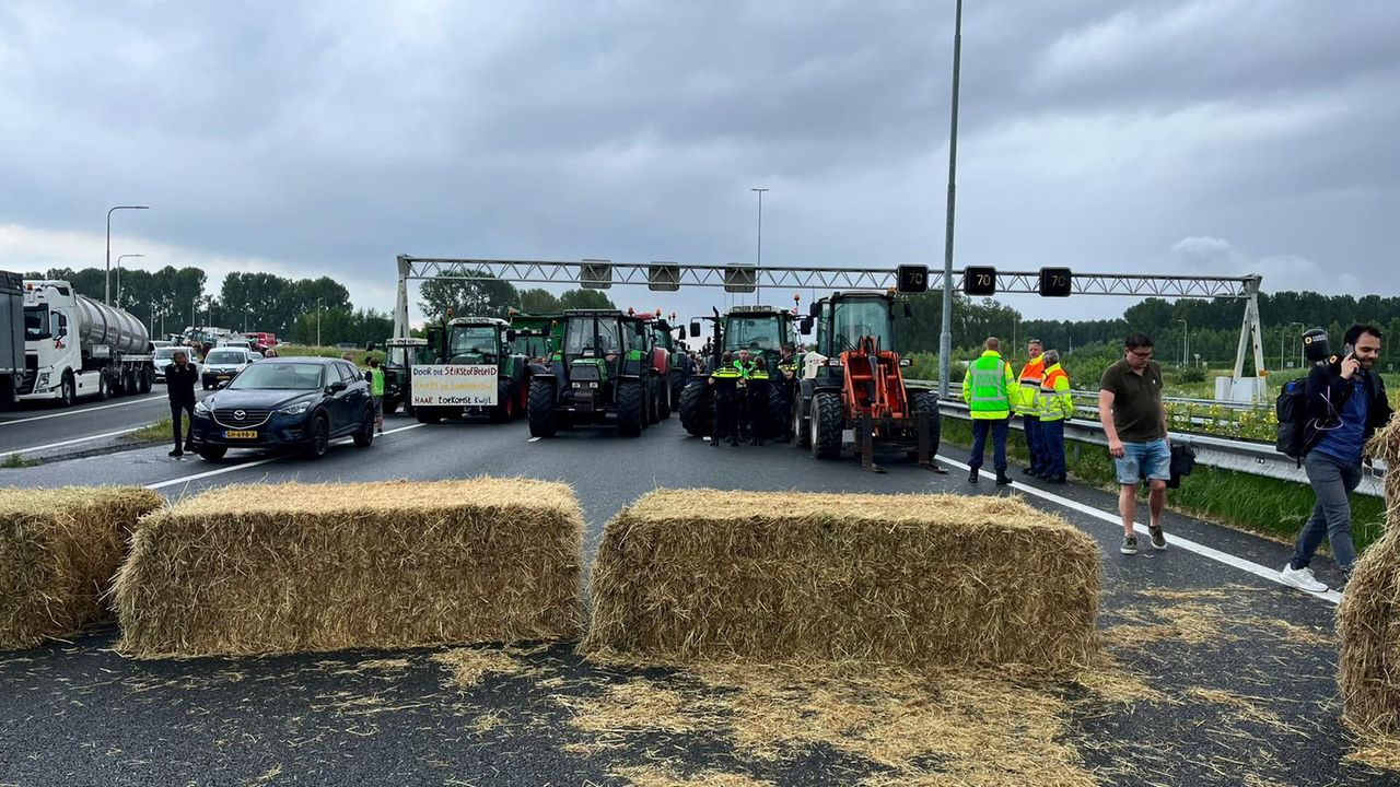 Boeren zorgen voor kilometers file rond Eindhoven; geen arrestaties