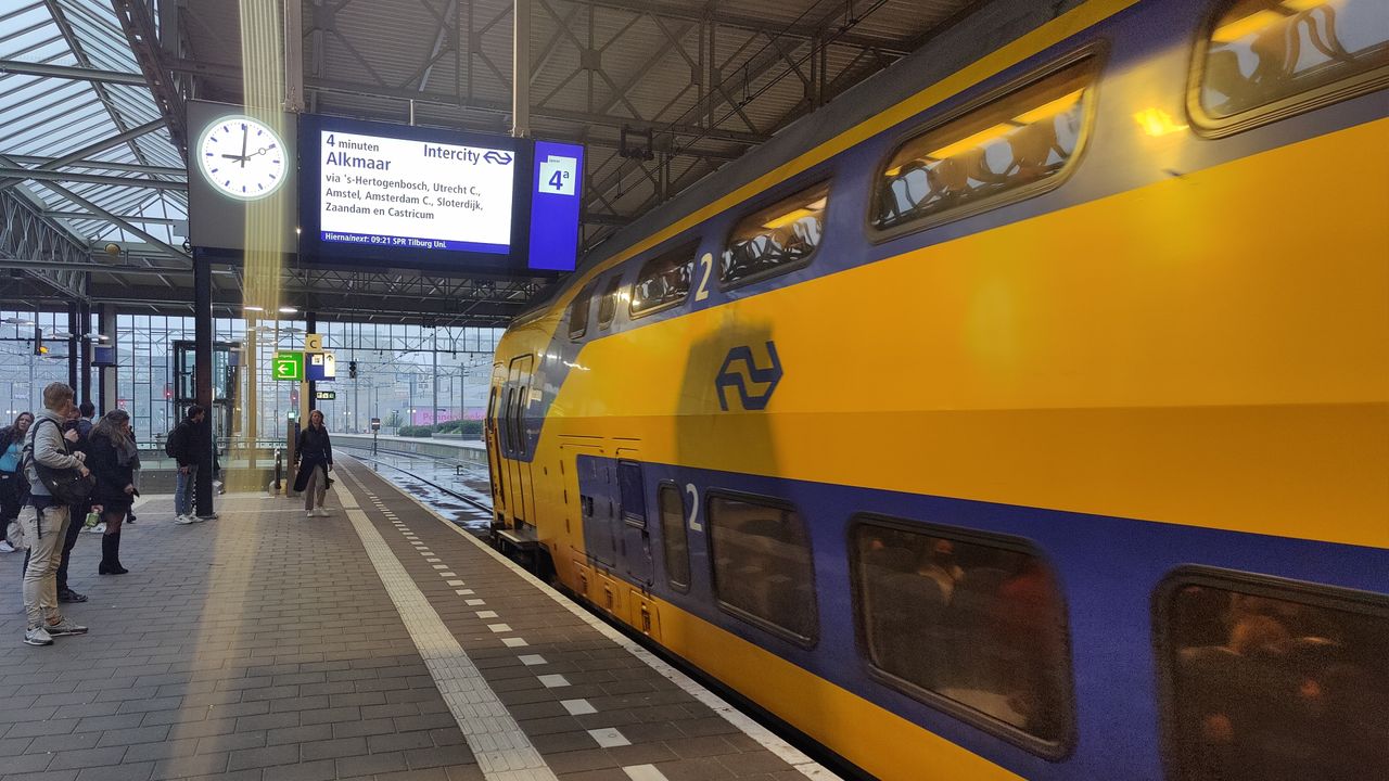 Eindhoven Centraal krijgt proef met ‘minutenteller’
