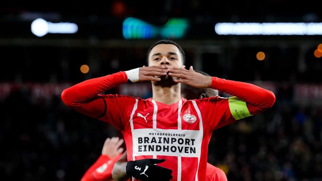 PSV zet FC Emmen eenvoudig opzij