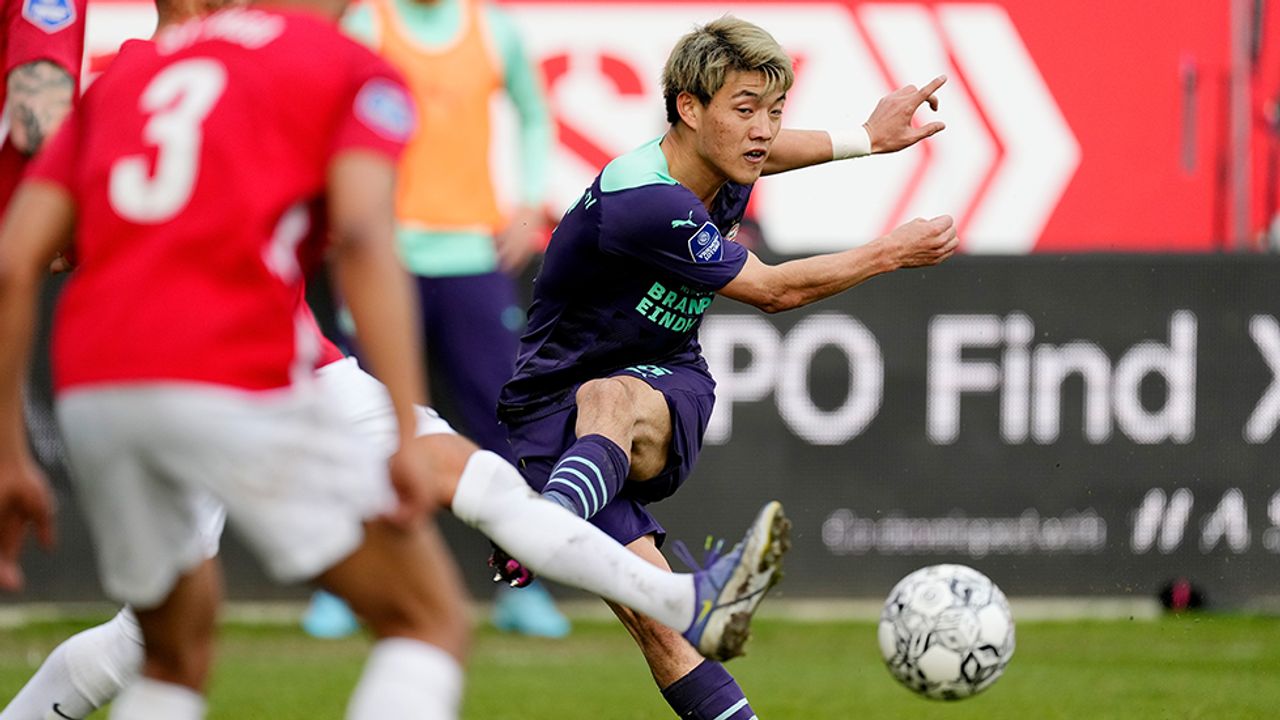 PSV pakt drie punten op bezoek bij Utrecht