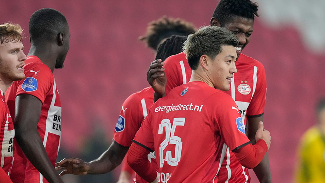 PSV loot Telstar in achtste finales KNVB-Beker