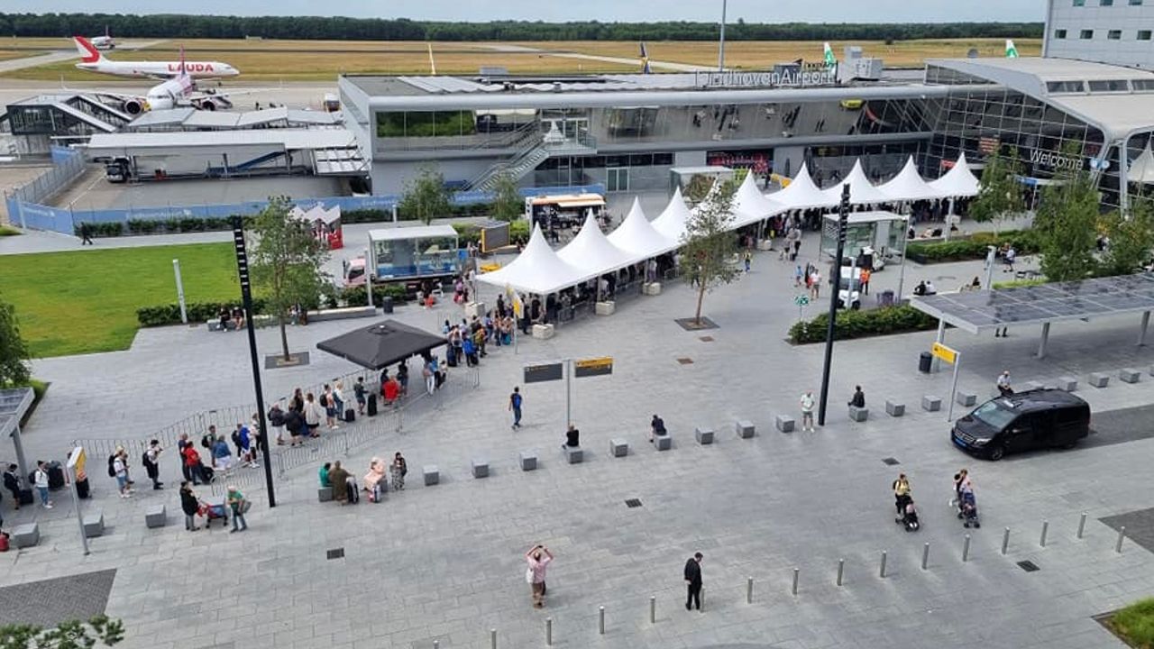 Het zuiden heeft vakantie maar dat heeft geen invloed op drukte Eindhoven Airport