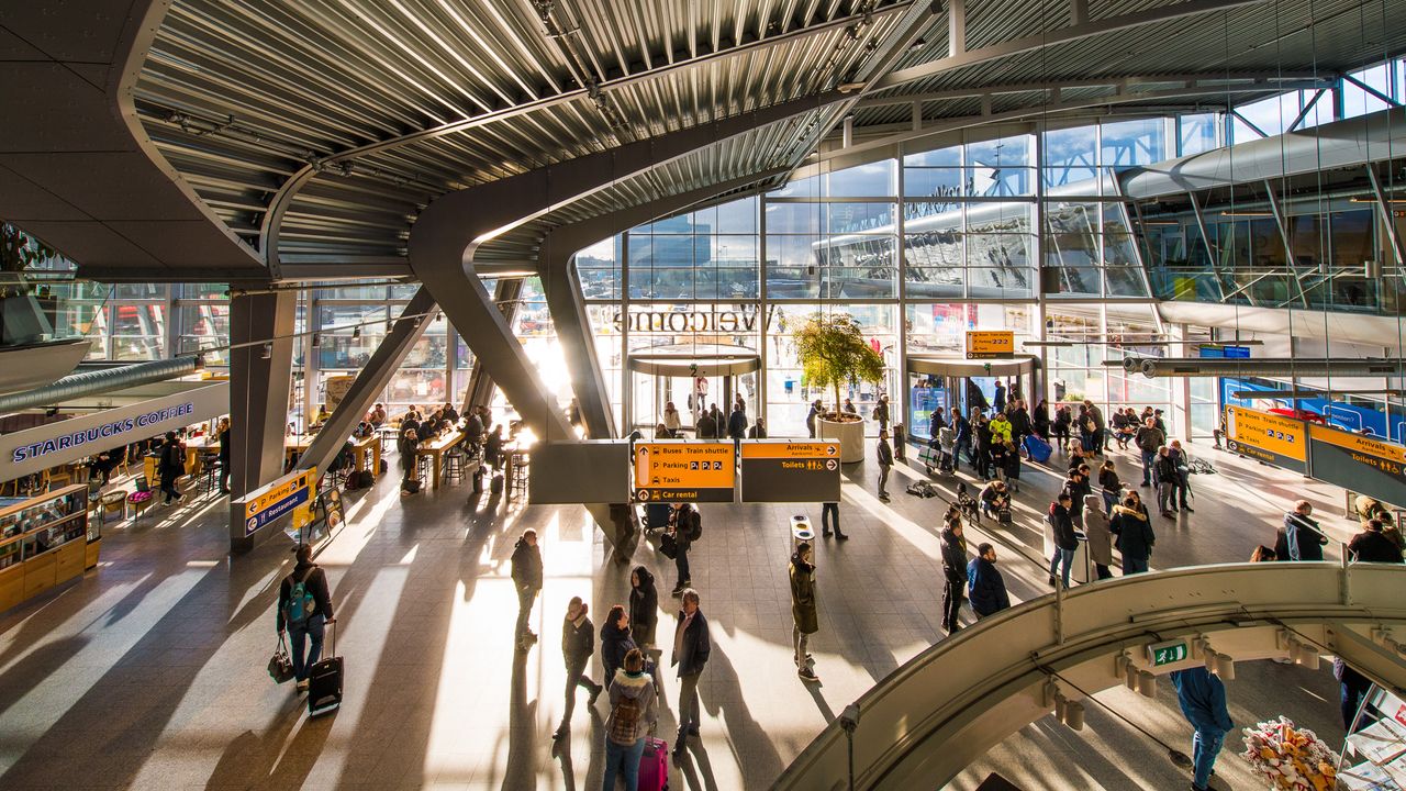 PvdD wil opheldering over miljoenenlening voor betere terminal Eindhoven Airport