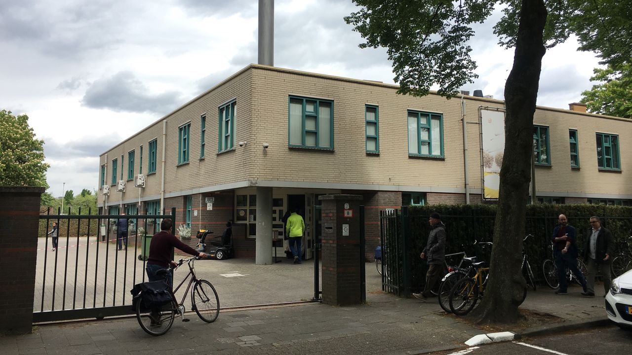 Eindhoven ontkent diepgaande onderzoeken naar moskeeën
