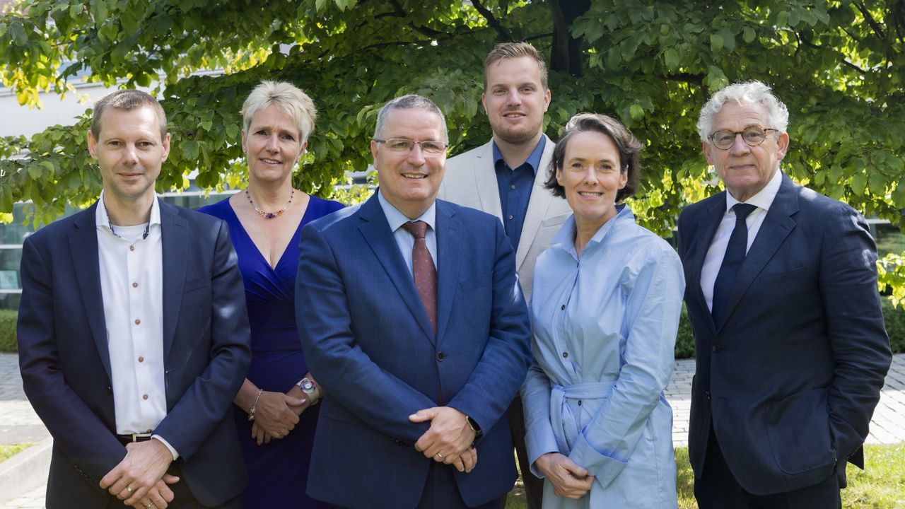 Nieuw gemeentebestuur Veldhoven aan de slag