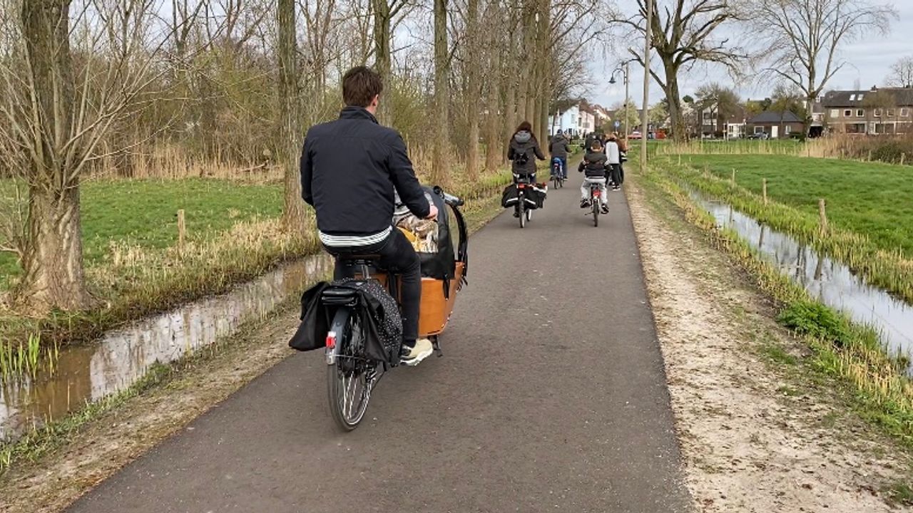 'Eindhoven moet Genneperweg autoluw maken'