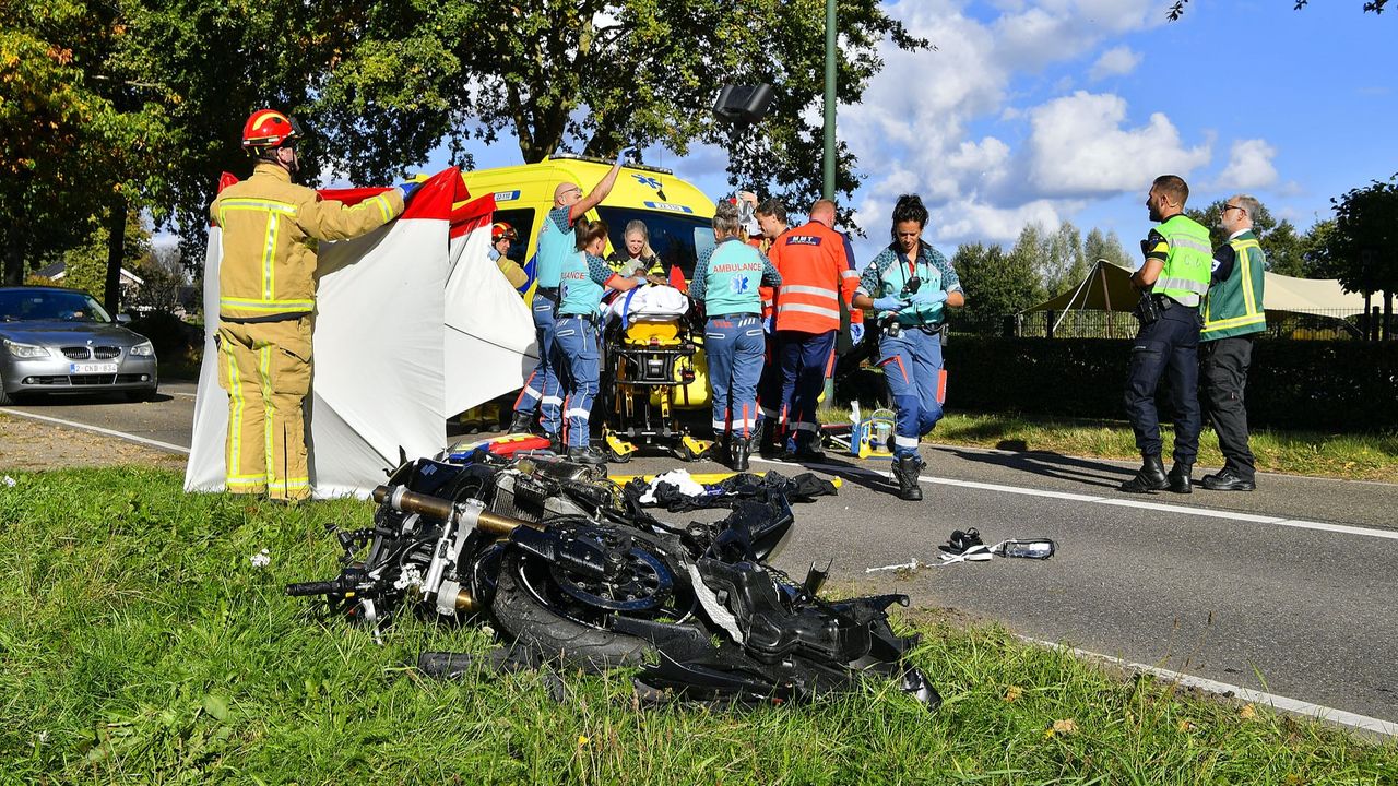Motorrijder zwaargewond geraakt bij eenzijdig ongeval in Waalre