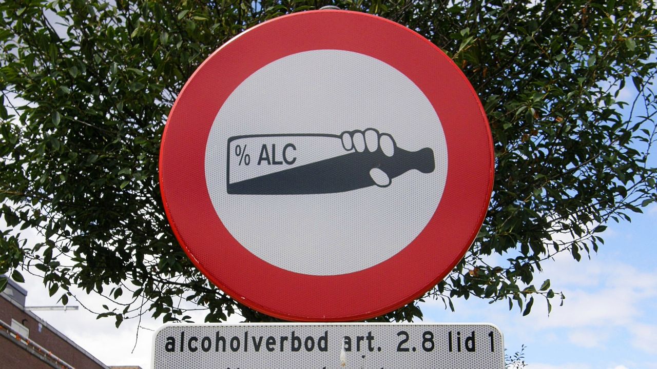 Alcoholverbod in zeventien gebieden Eindhoven verlengd
